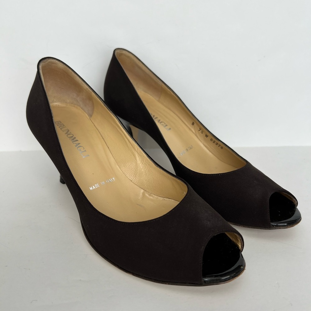 Bruno Magli Peep Toe Heels Pumps 7.5B Made in Italy
